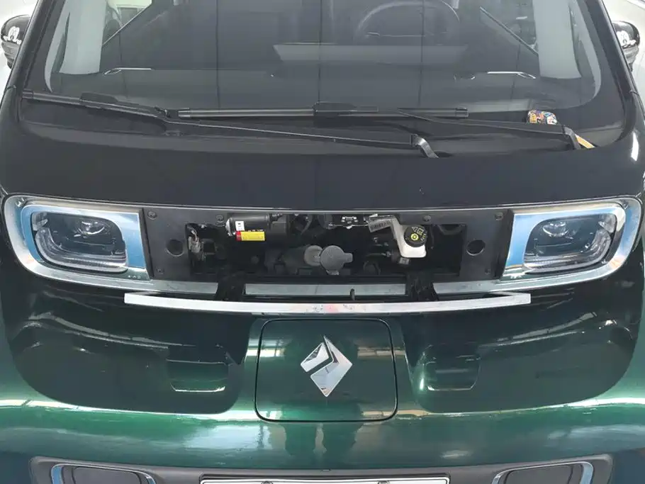 Baojun Kiwi EV 2022 — фото 10