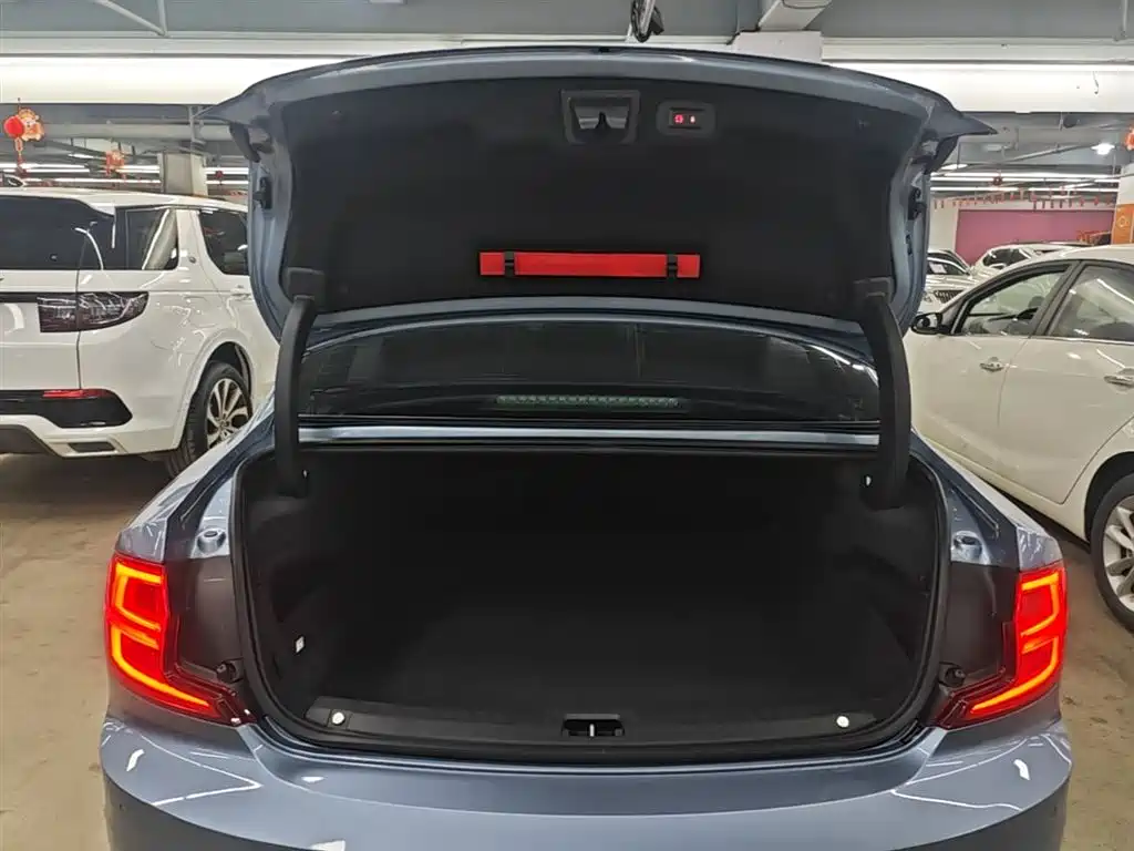 Volvo S90 2019 — фото 19