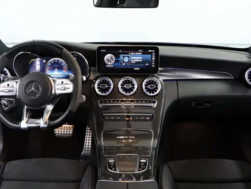 Mercedes-Benz C-Class AMG 2020 — фото 15