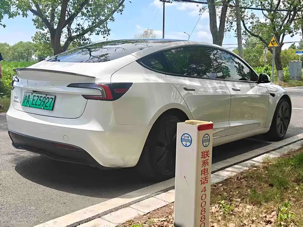 Tesla Model 3 2024 — фото 5