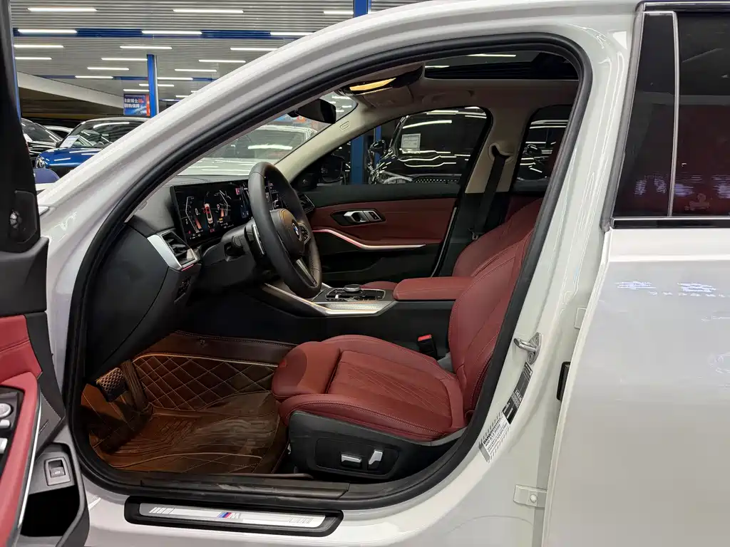 BMW 3 Series 2023