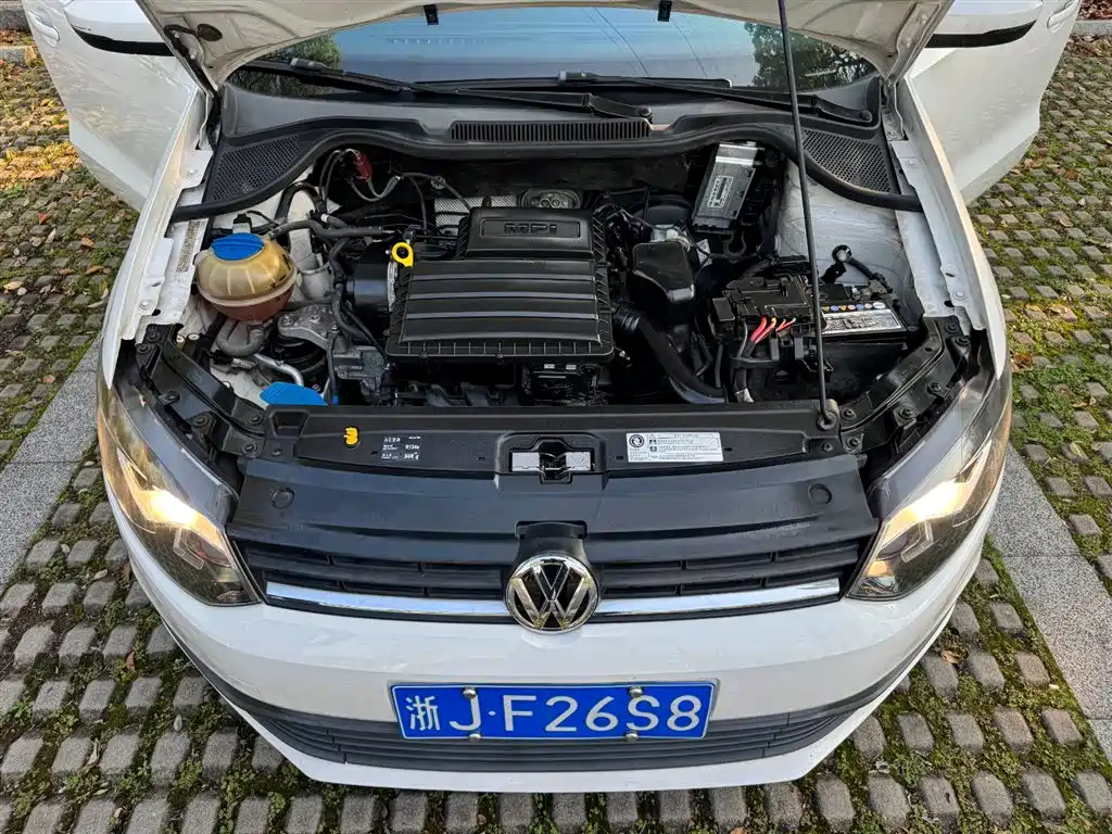Volkswagen Polo 2019 — фото 13