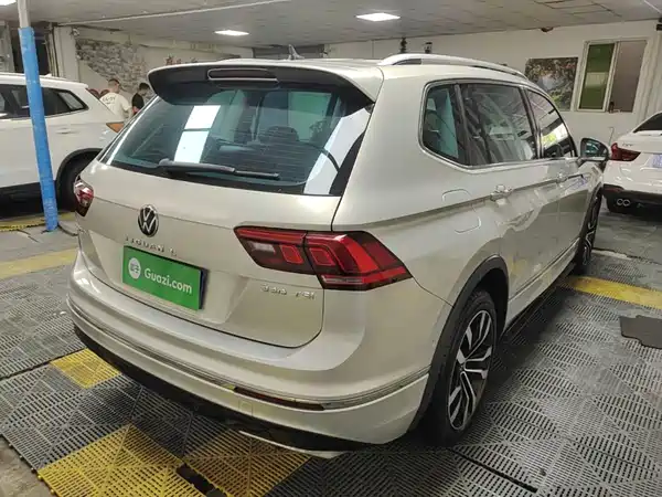 Volkswagen Tiguan L 2021