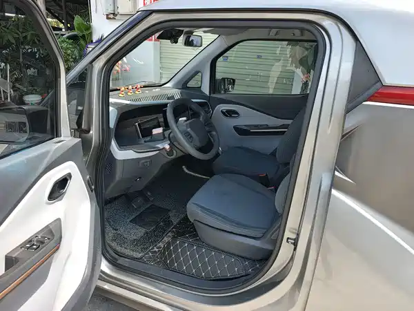Baojun E200 2019