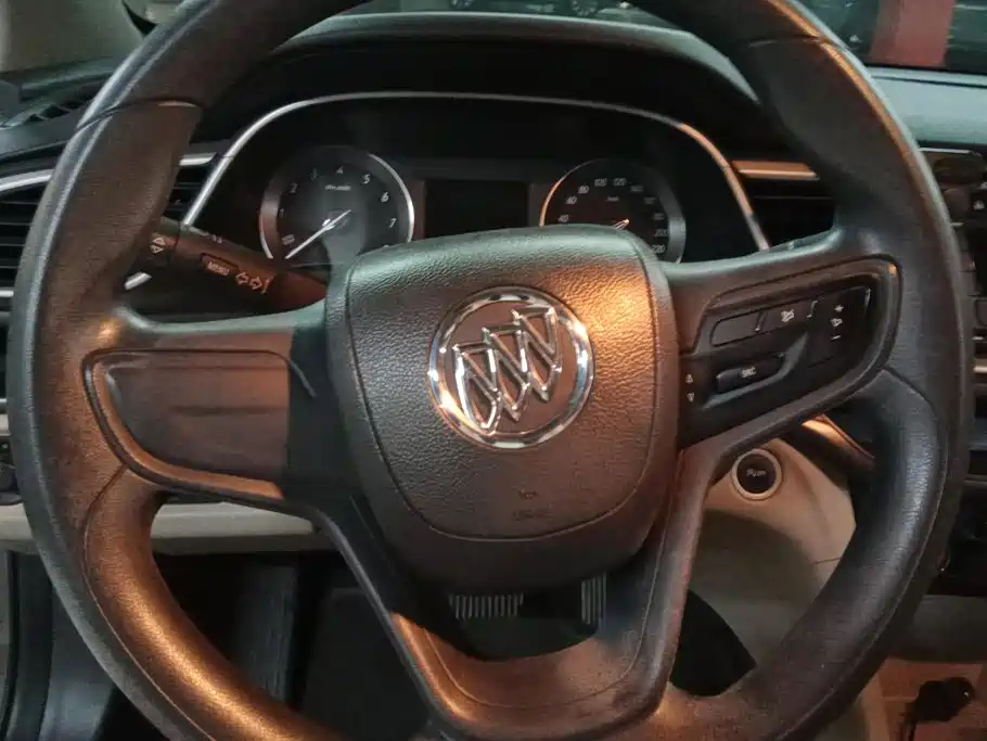 Buick Excelle GT 2016 — фото 15
