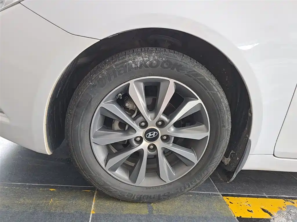 Hyundai Sonata 2016 — фото 23