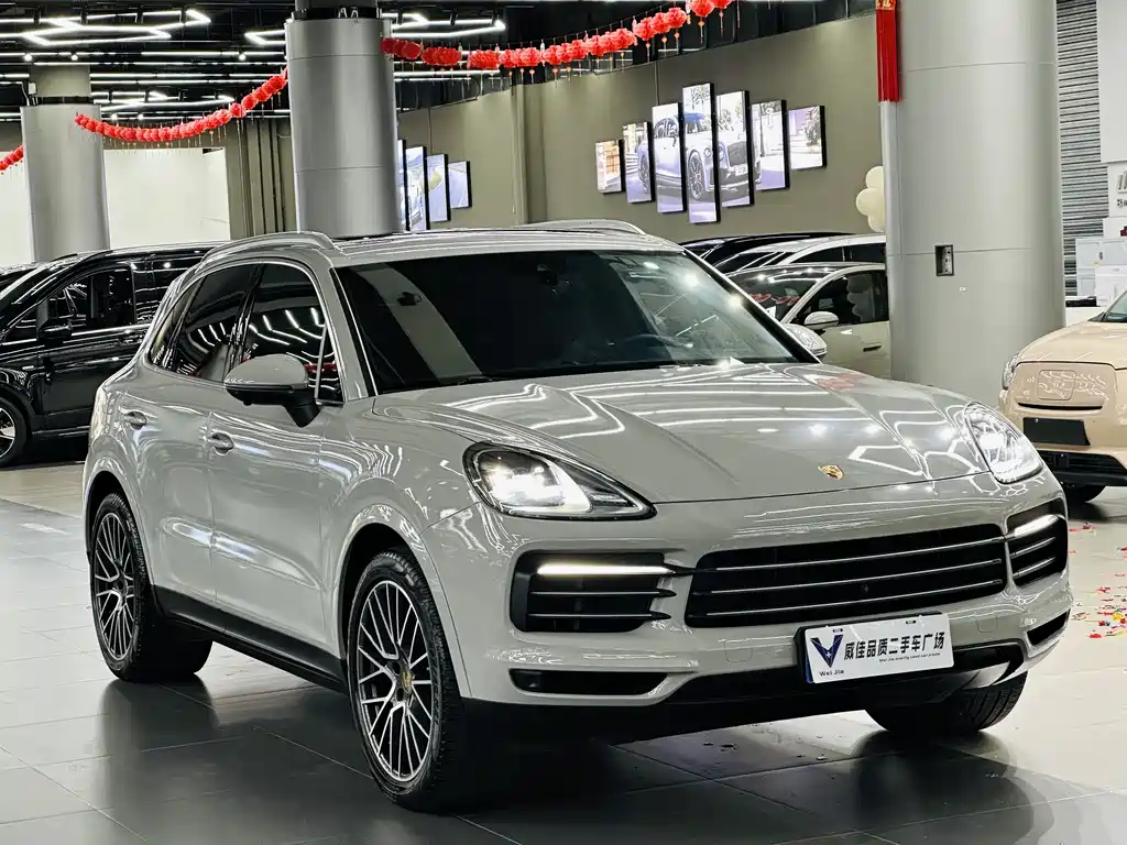 Porsche Cayenne 2021 — фото 3