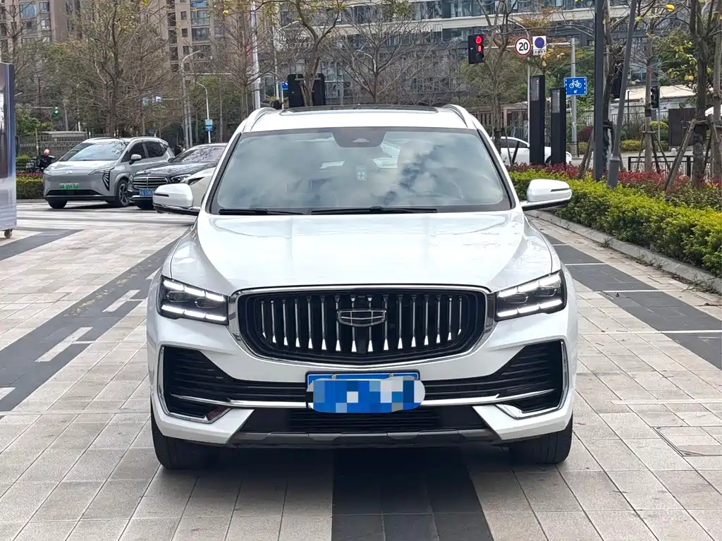 Geely Xingyue L 2023 — фото 1
