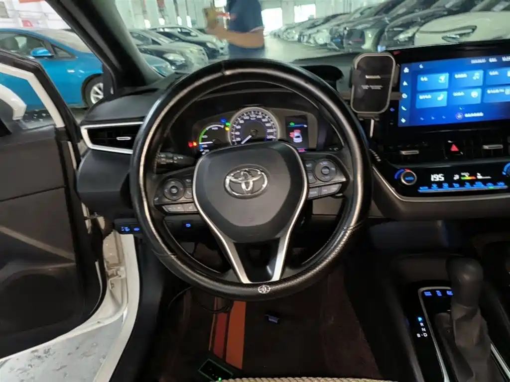 Toyota Levin 2022 — фото 11
