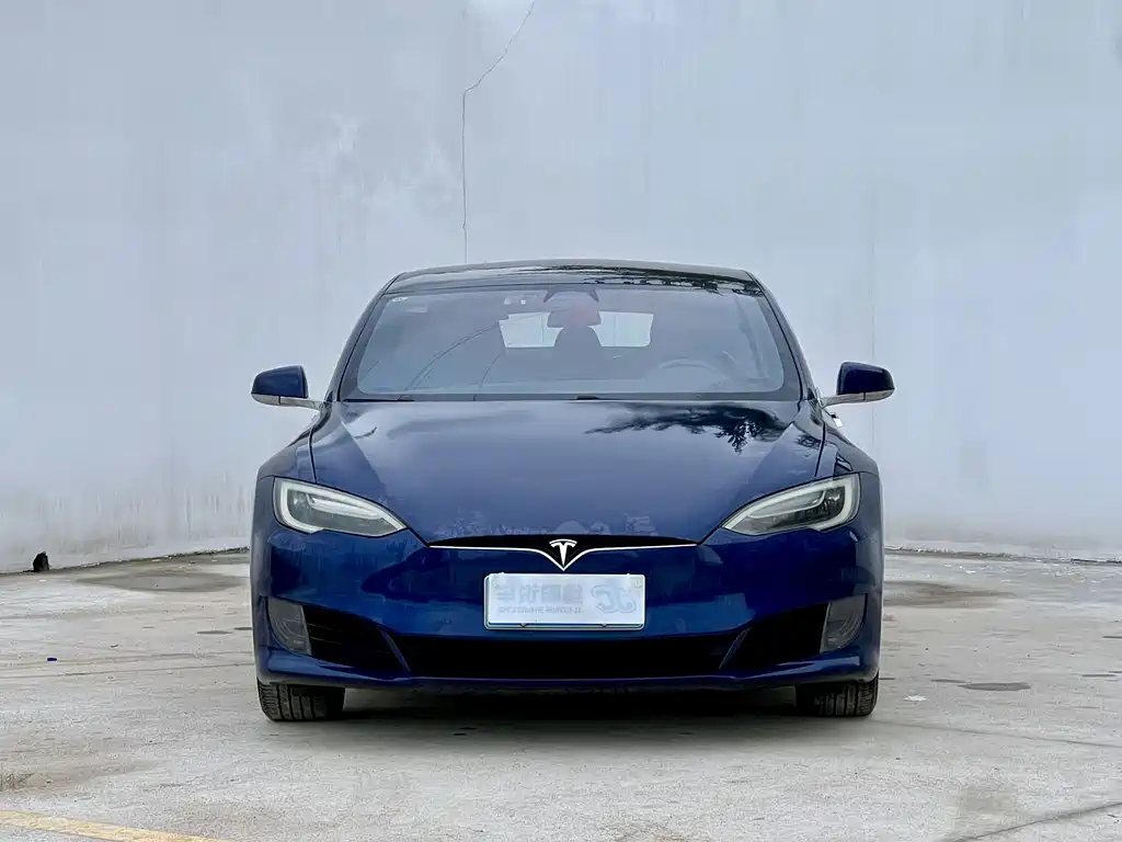 Tesla Model S 2017 — фото 2