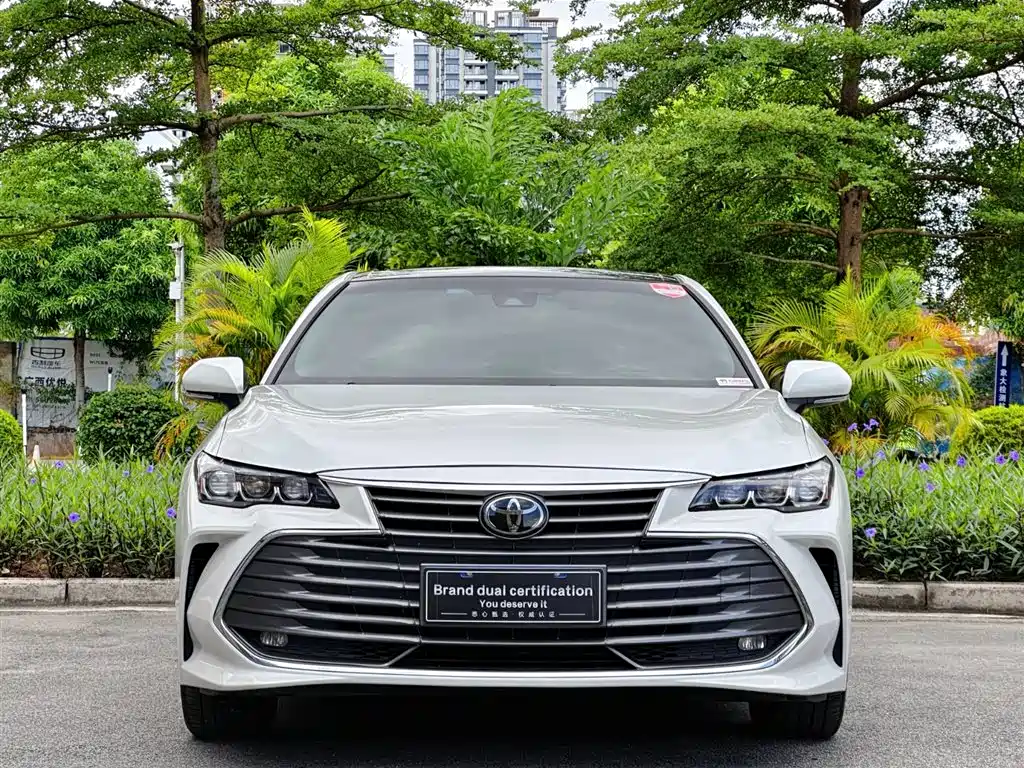 Toyota Avalon 2020 — фото 3