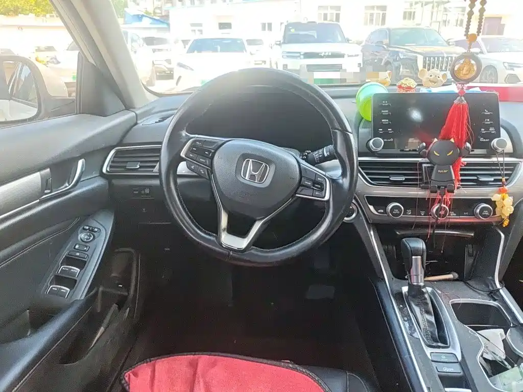 Honda Accord 2019 — фото 3