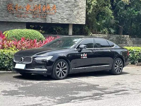 Volvo S90 2021