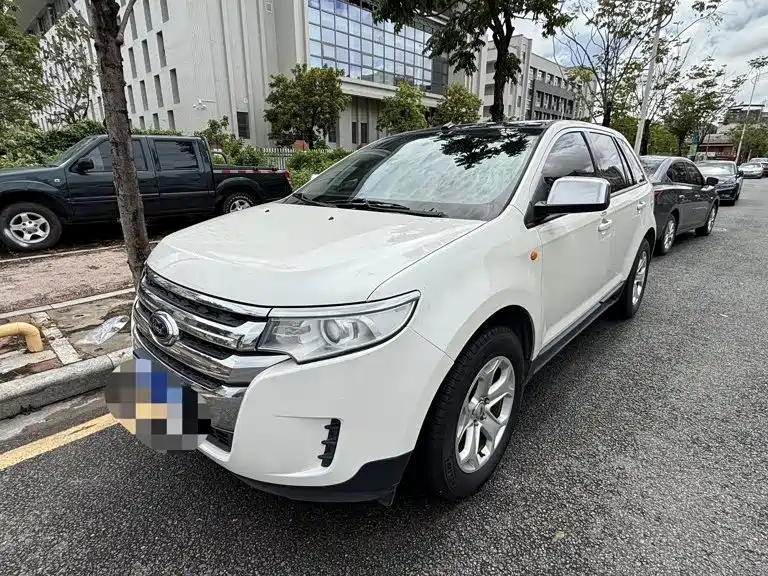 Ford Edge 2014 — фото 1