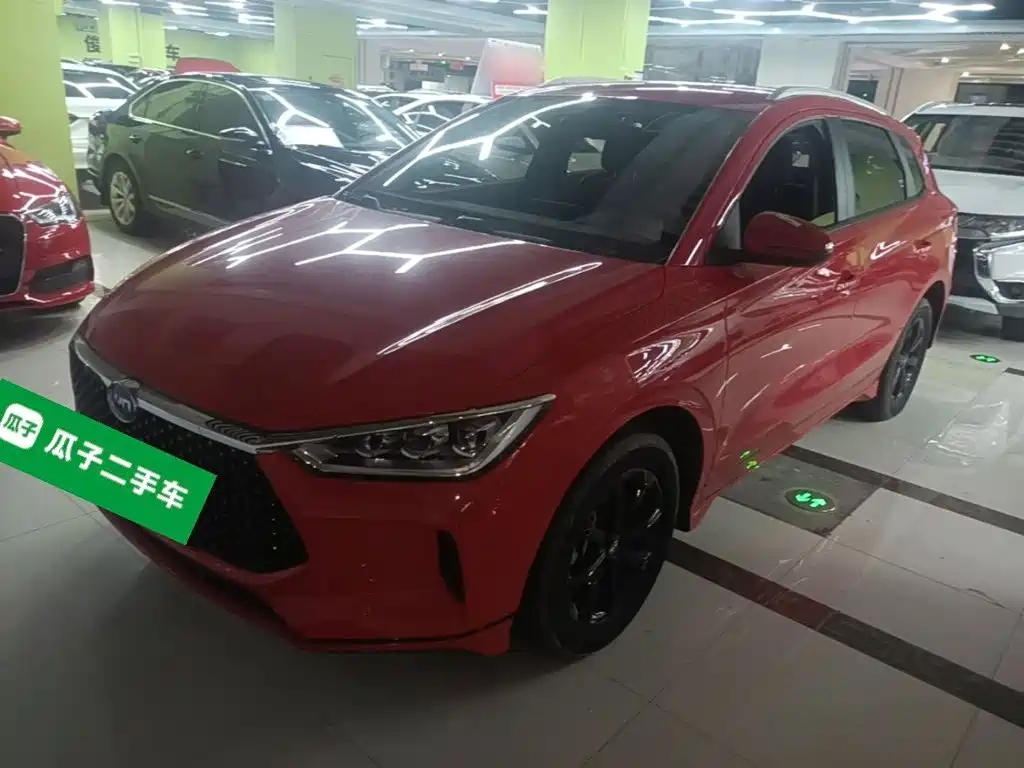 BYD e2 2019