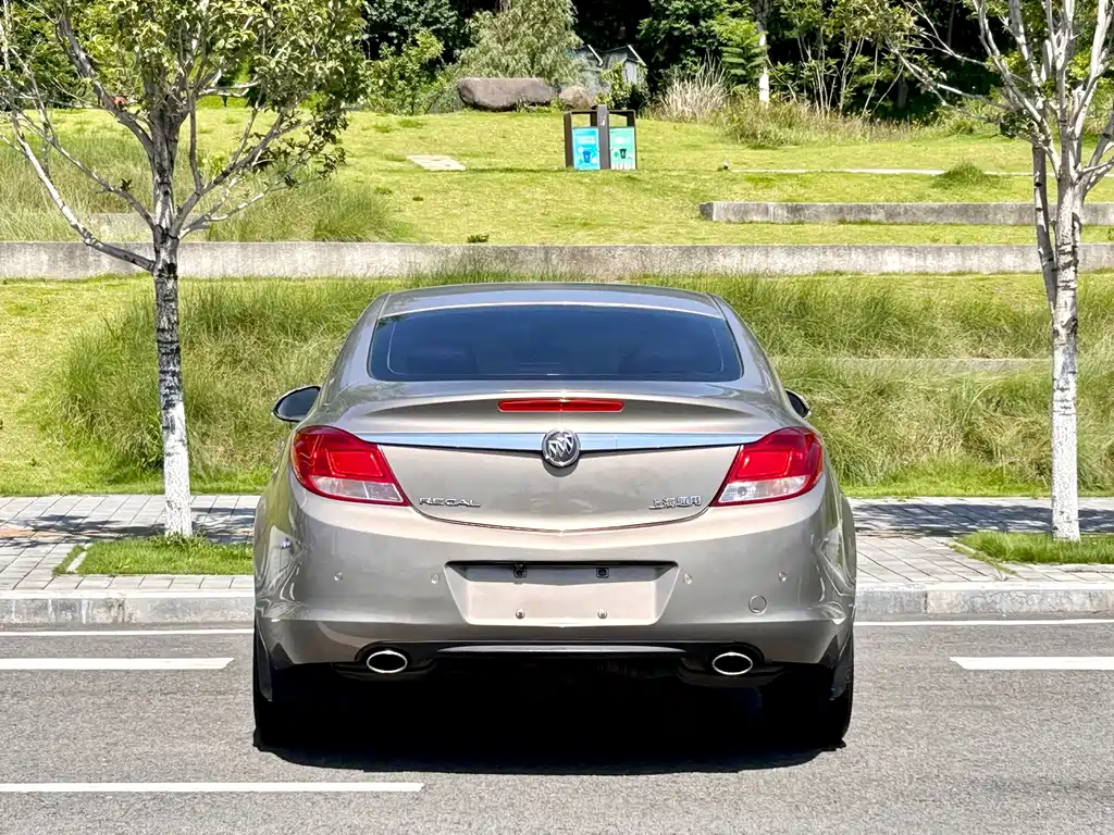 Buick Regal 2013 — фото 12