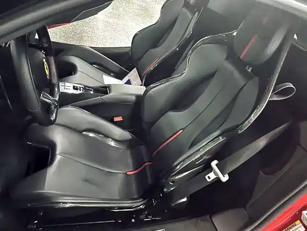 Ferrari SF90 2022