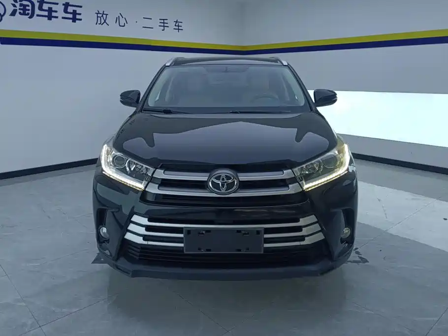 Toyota Highlander 2020 — фото 2