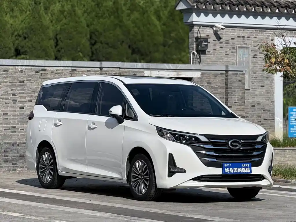 GAC Trumpchi M6 2021 — фото 2