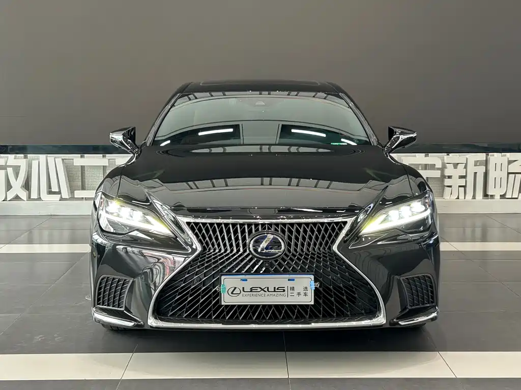 Lexus LS 2021 — фото 3
