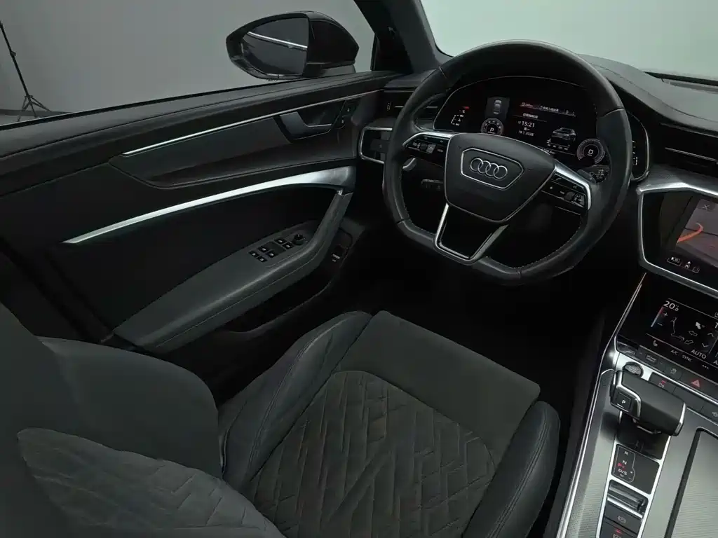 Audi A6L 2021 — фото 28
