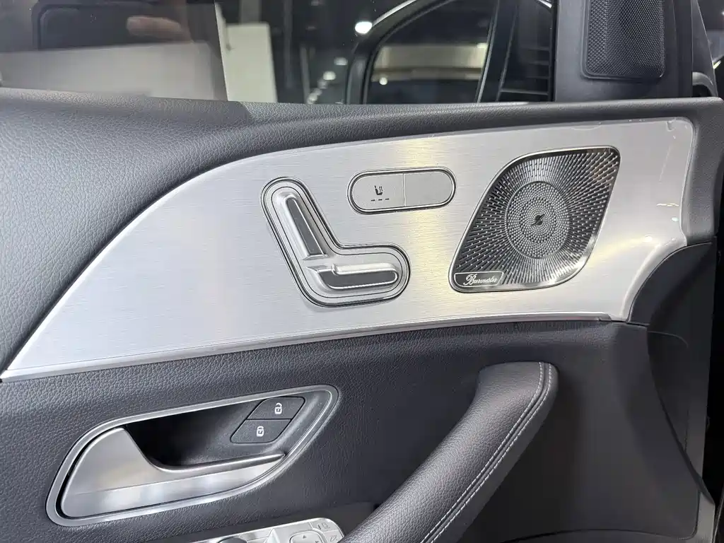 Mercedes-Benz GLE 2023 — фото 9
