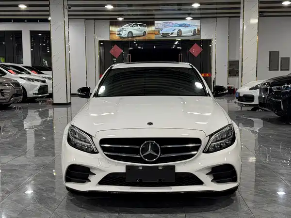 Mercedes-Benz C-Class 2020