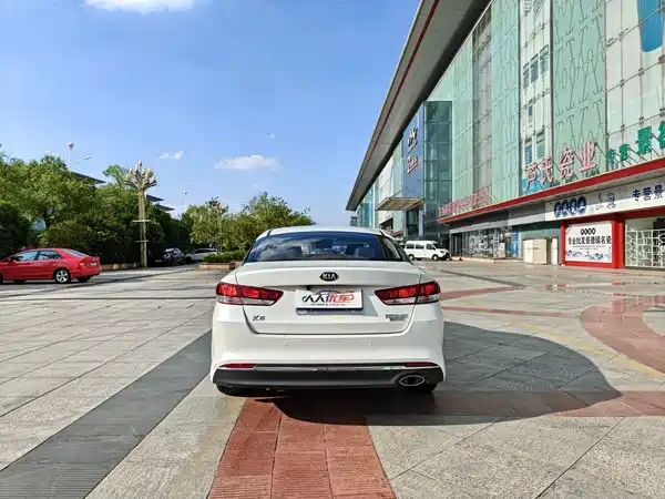 Kia K5 2017