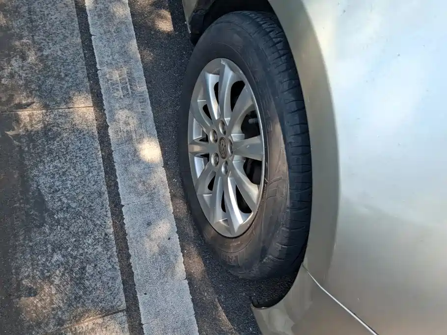 Buick Excelle 2014