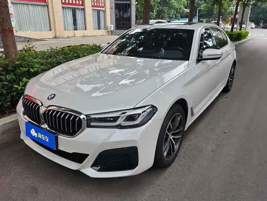 BMW 5 Series 2024