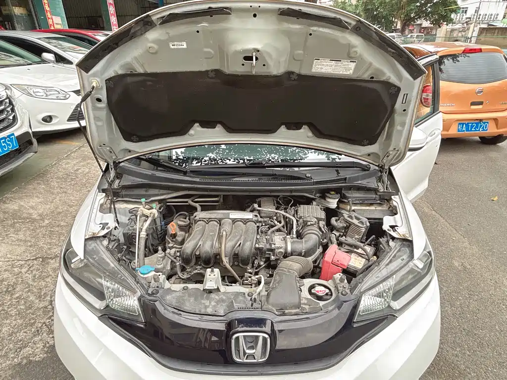 Honda Fit 2016 — фото 16