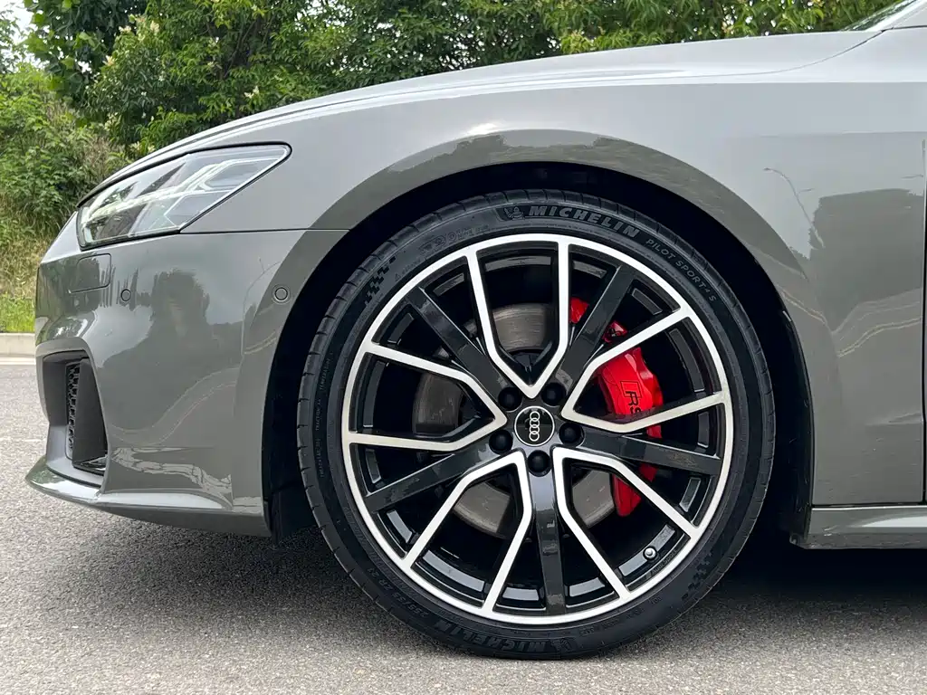 Audi A7 2023 — фото 16