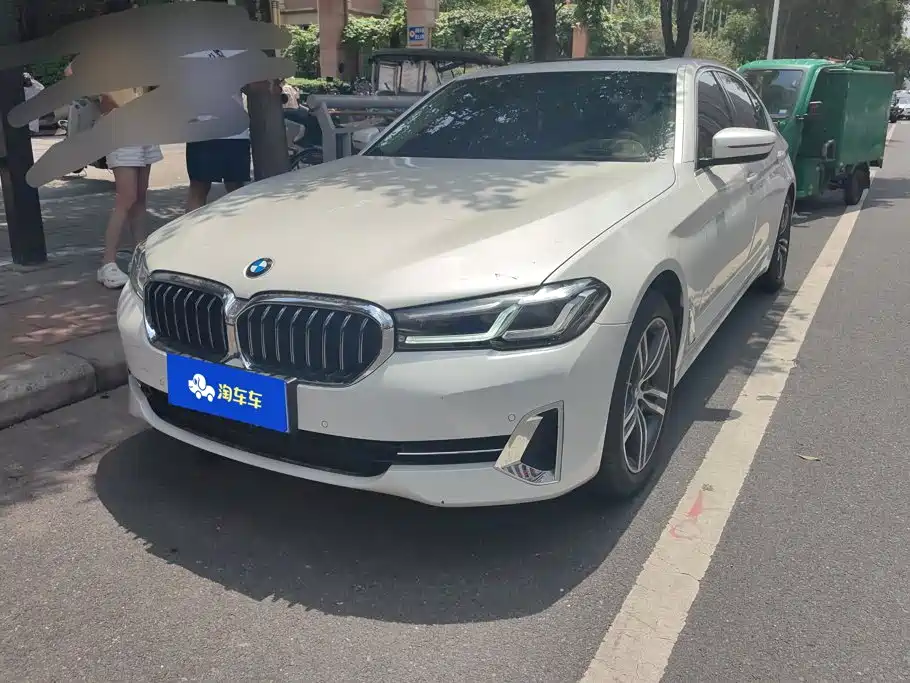 BMW 5 Series 2022
