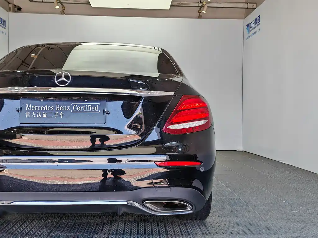 Mercedes-Benz E-Class 2020 — фото 19