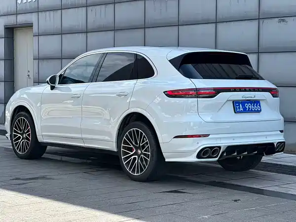Porsche Cayenne 2019