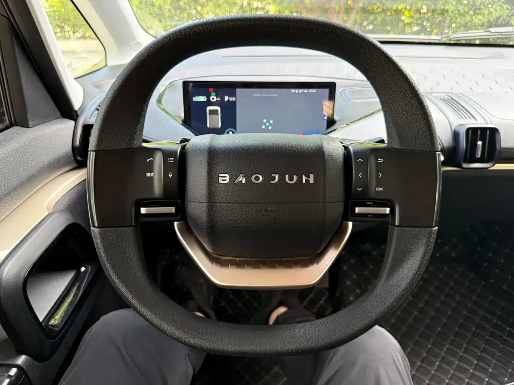 Baojun Kiwi EV 2022 — фото 13