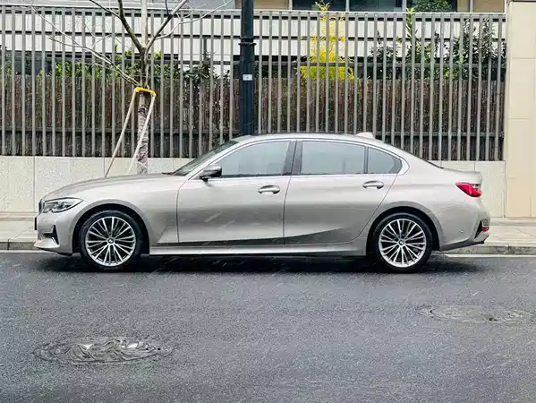 BMW 3 Series 2020