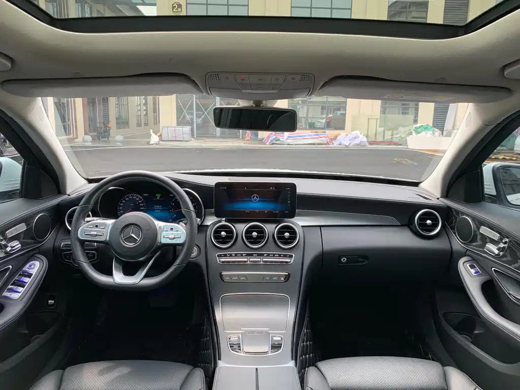 Mercedes-Benz C-Class 2020 — фото 34