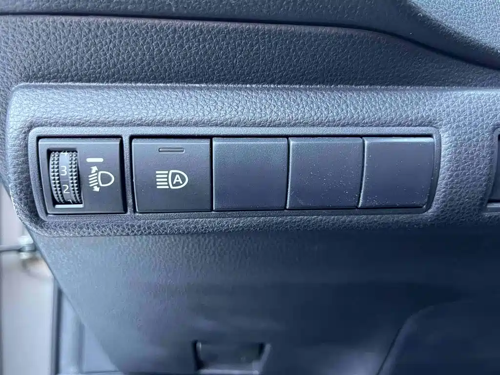 Toyota Corolla 2022 — фото 22