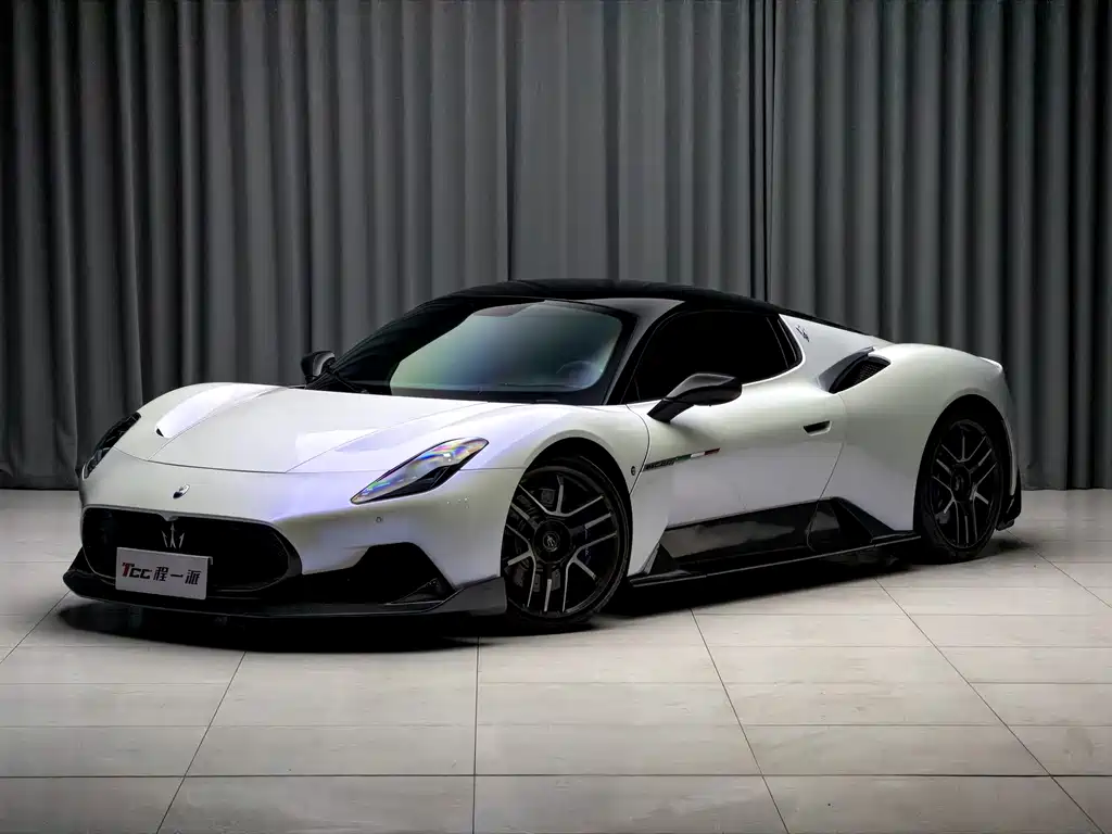 Maserati MC20 2022