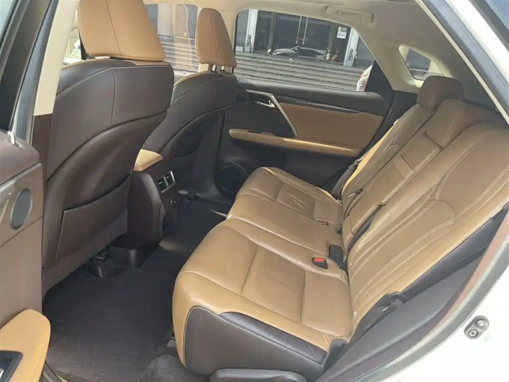 Lexus RX 2017 — фото 15