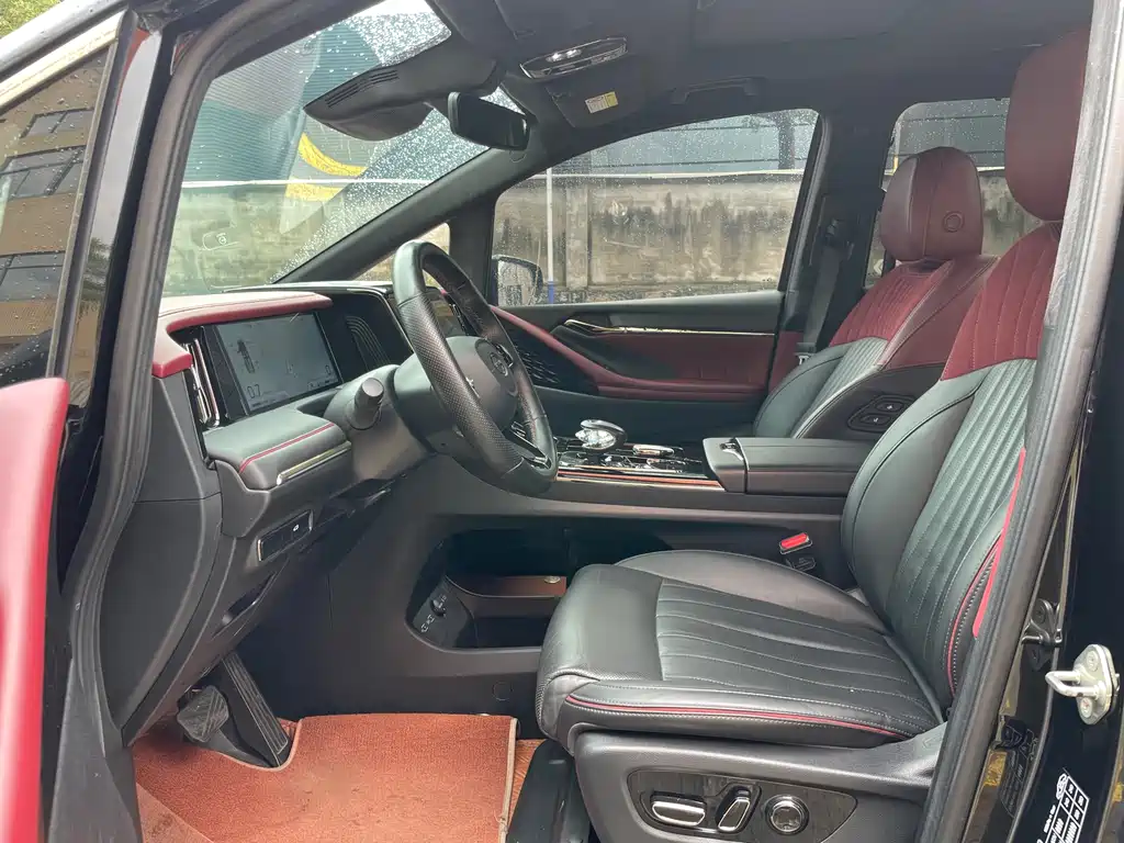 GAC Motor Trumpchi M8 2023 — фото 15