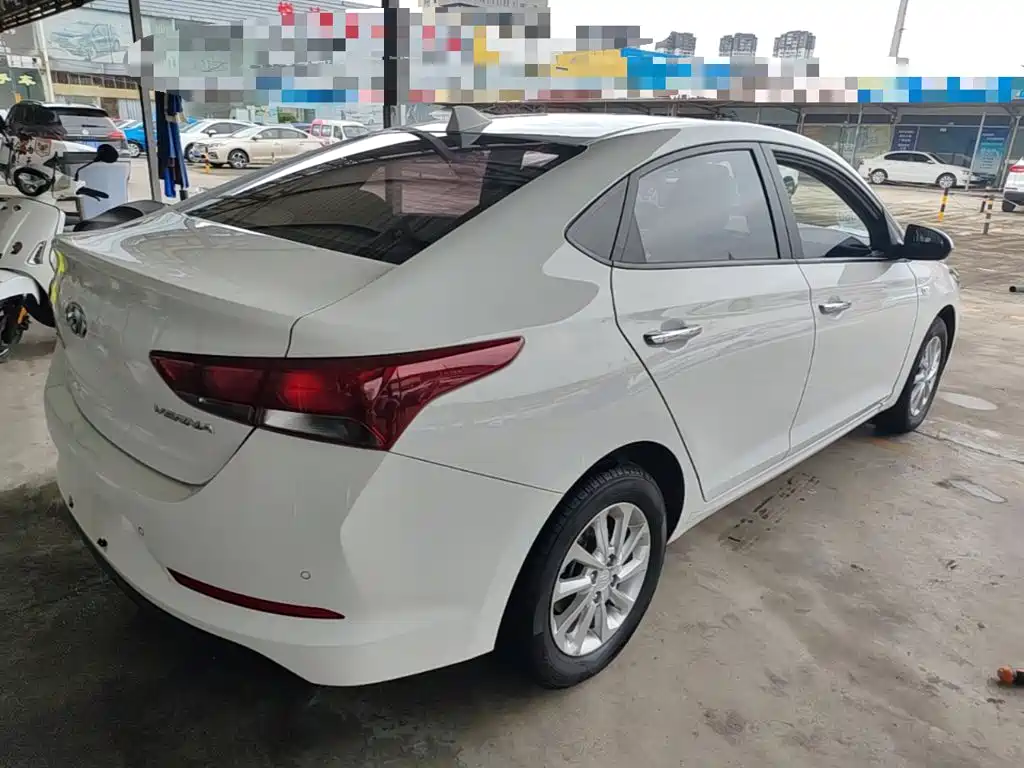 Hyundai Verna 2019 — фото 7