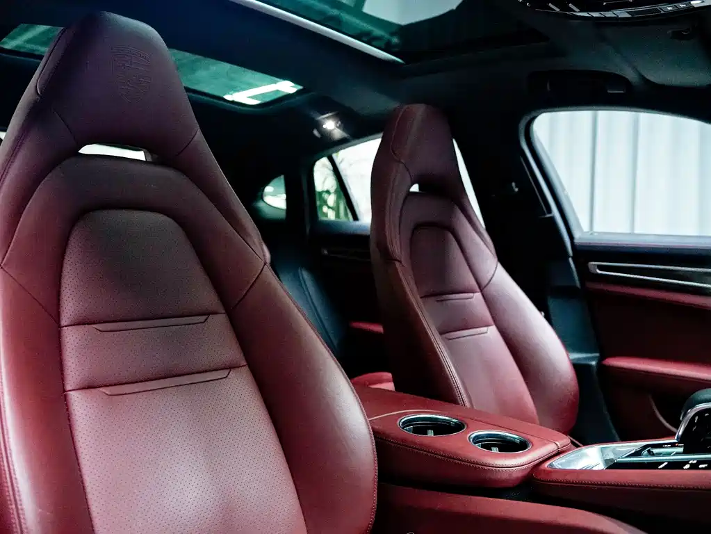 Porsche Panamera 2018 — фото 17