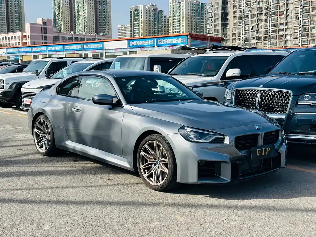 BMW M2 2025 — фото 3