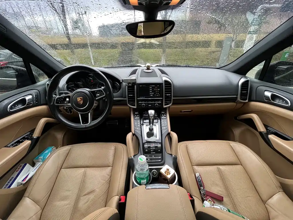 Porsche Cayenne 2015 — фото 15