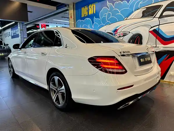 Mercedes-Benz E-Class 2018