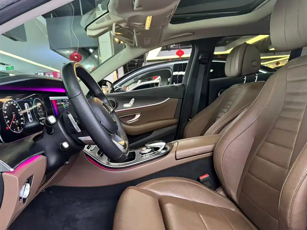 Mercedes-Benz E-Class 2018 — фото 10