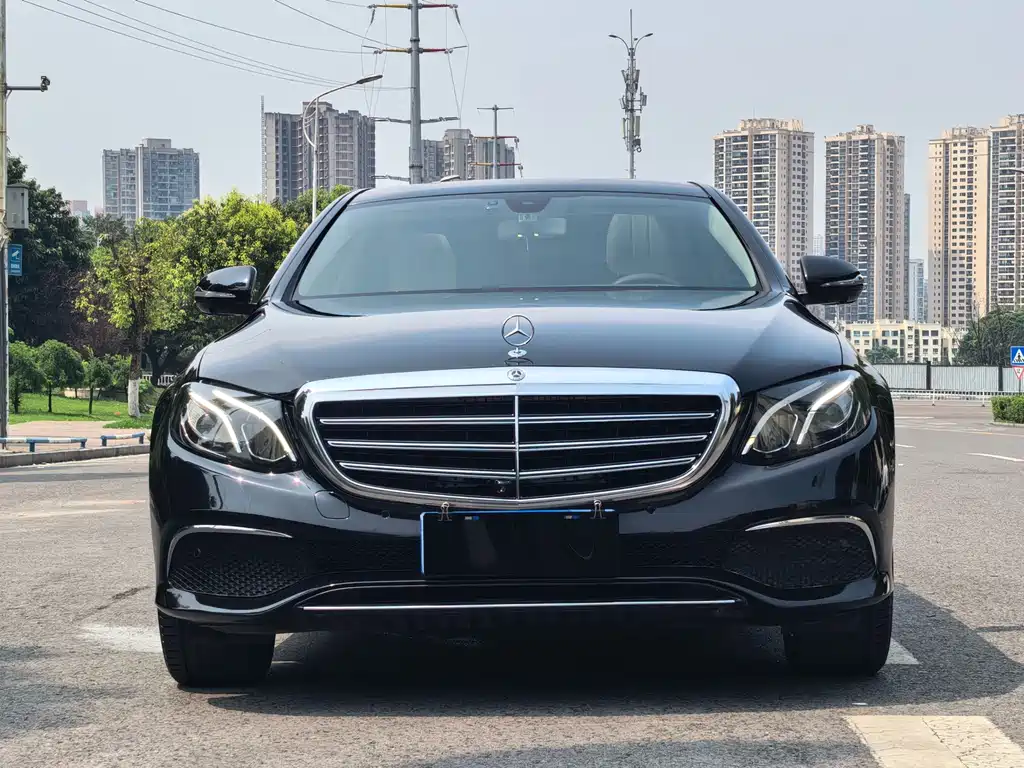 Mercedes-Benz E-Class 2019 — фото 2