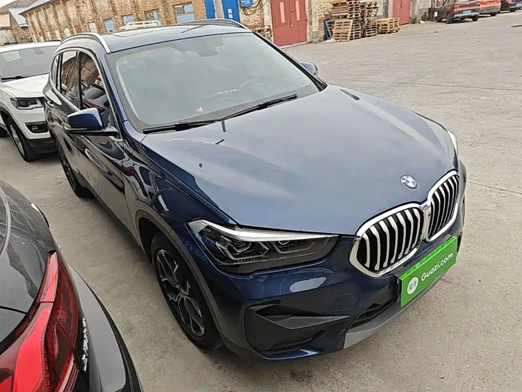 BMW X1 2021 — фото 4